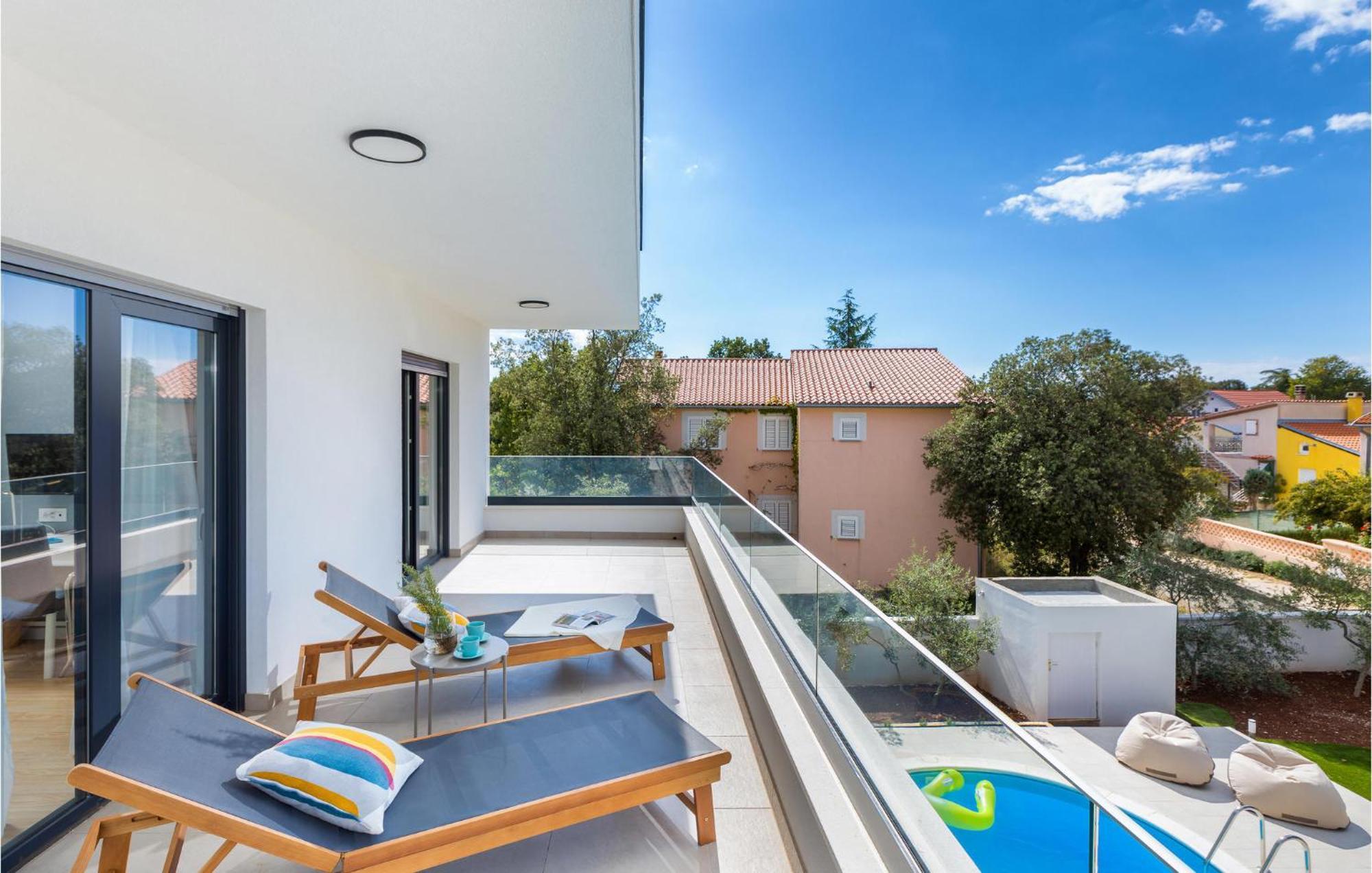 Nice Home In Barbariga With Kitchen Exterior photo